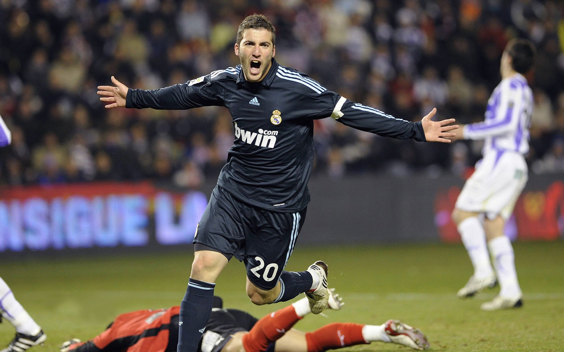 湖人收割骑士,布伦森成为关键先生,当配角撕碎主角剧本