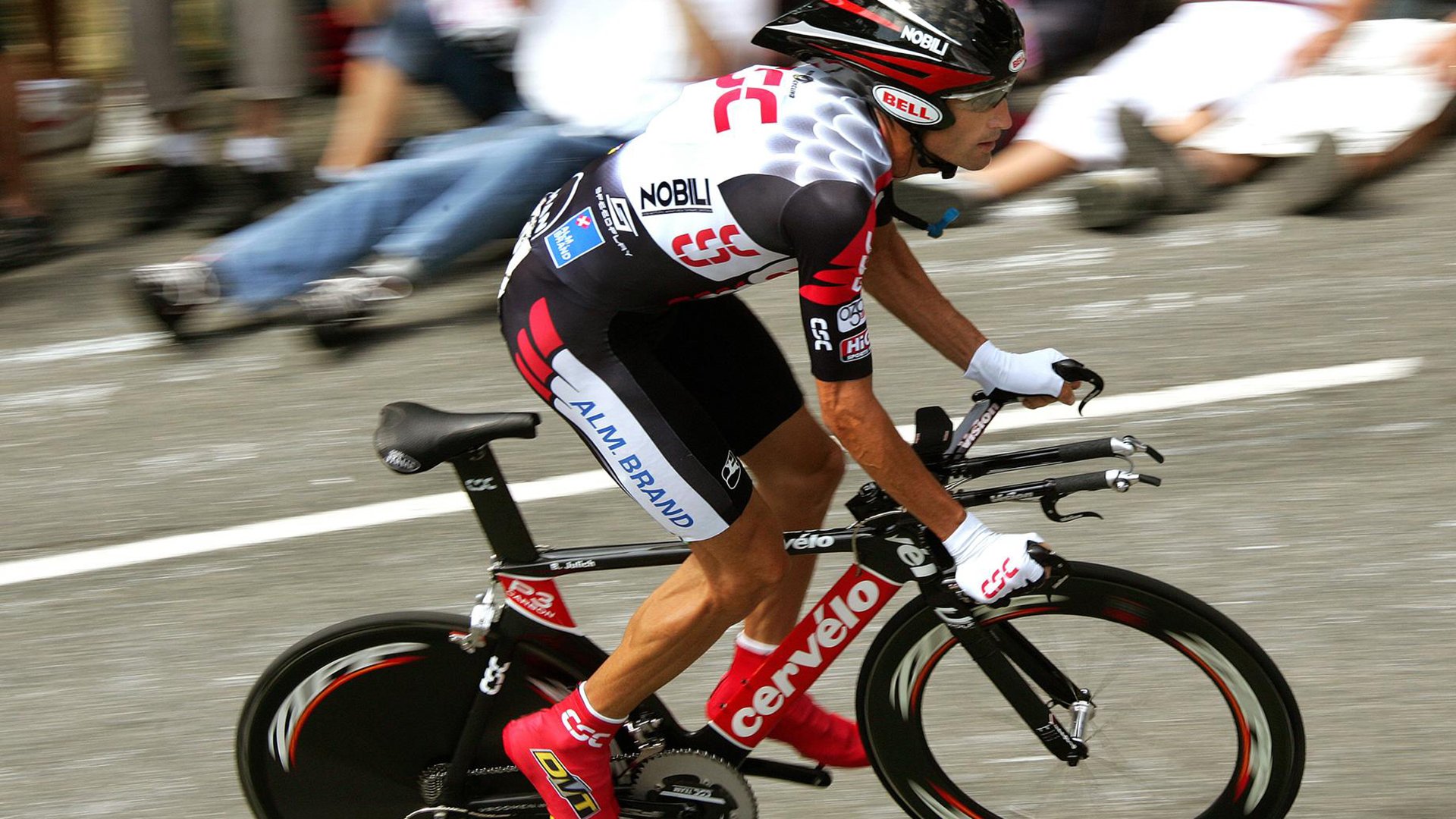 希腊压哨绝杀苏格兰,2026世界杯最戏剧性一夜,足球如何改写两个国家的命运?