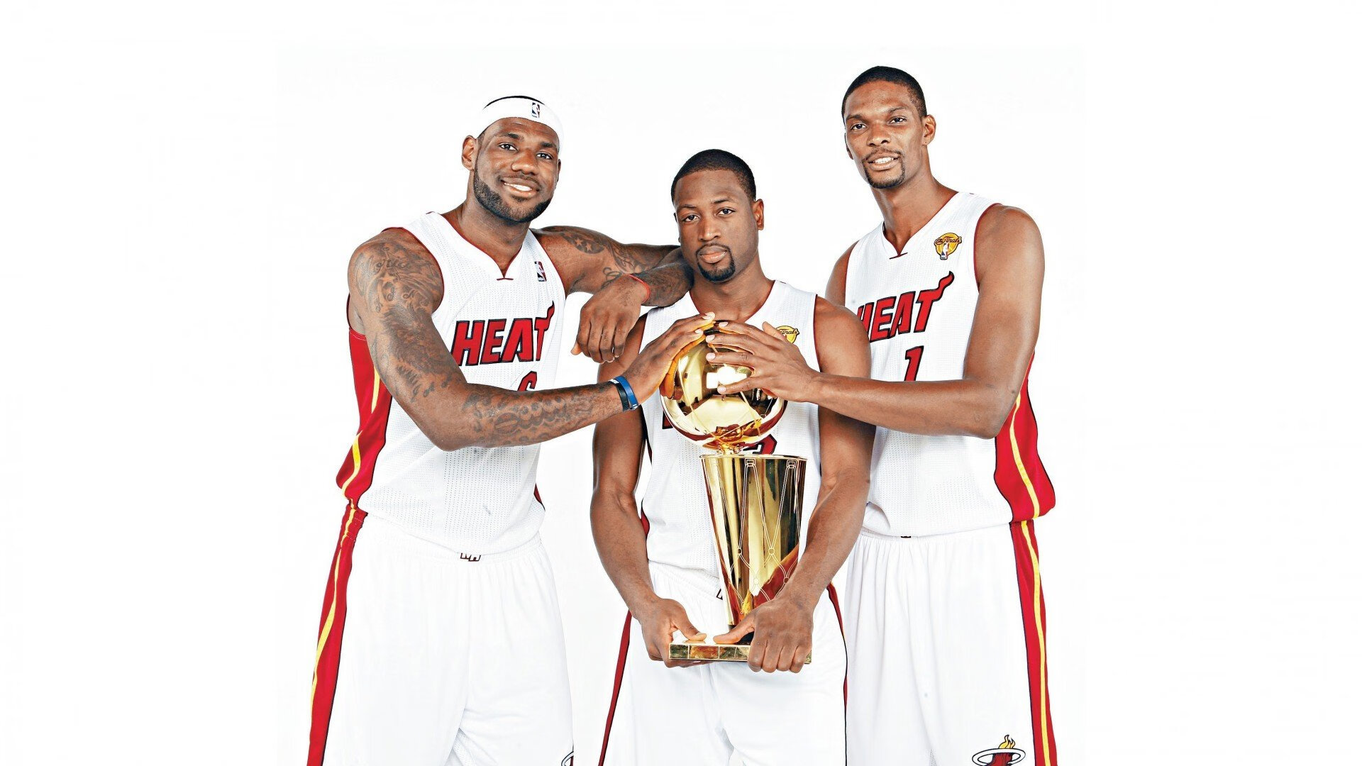 年度焦点之战之夜,萨卡对手完全无解