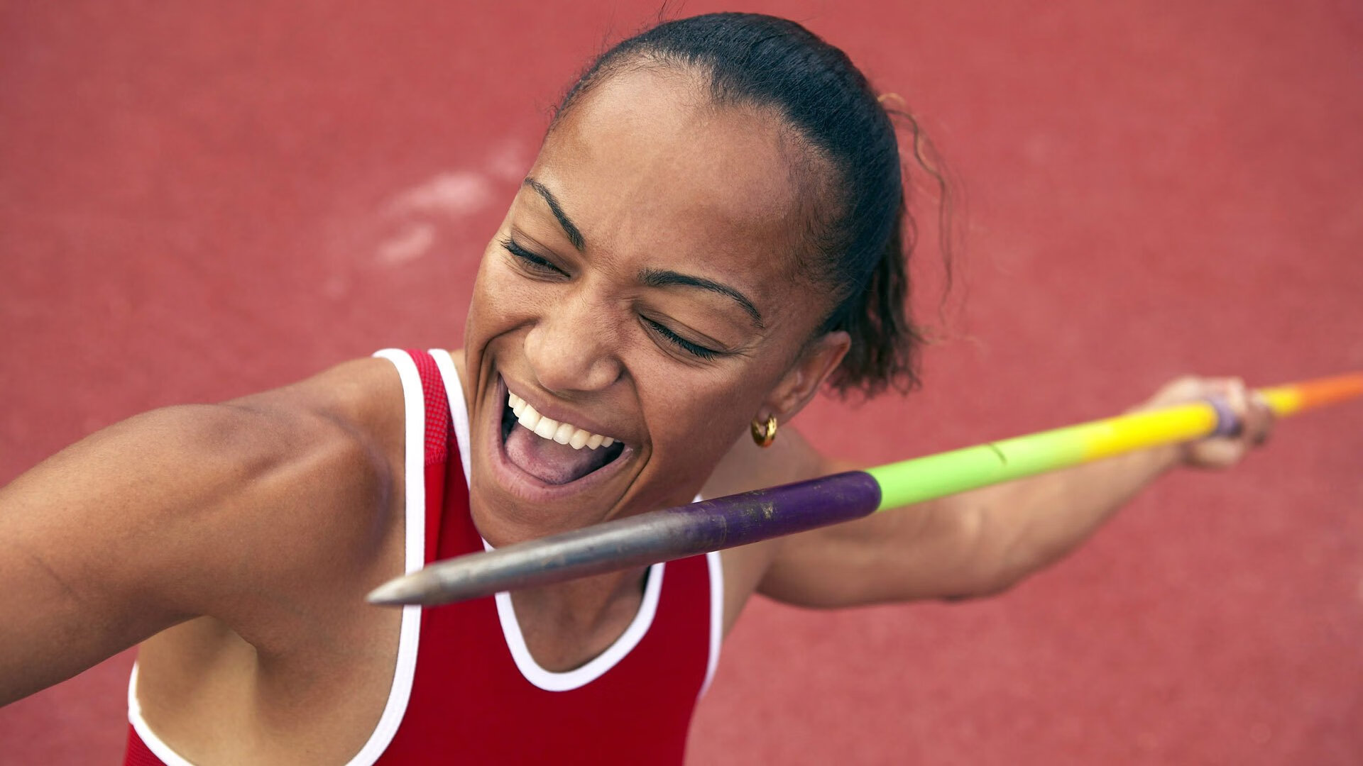 若日尼奥爆发与伊拉克压制奥地利,足球场上的非对称战争